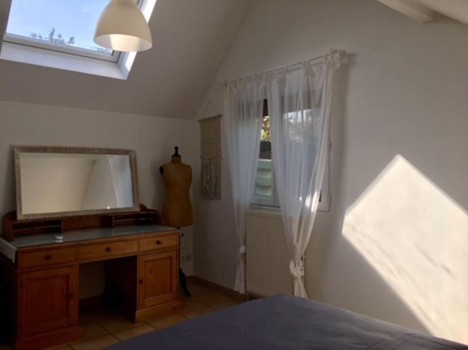 «  La Petite Maison » ....Des Grands Espaces... Saint-Maur-des-Fossés Kültér fotó