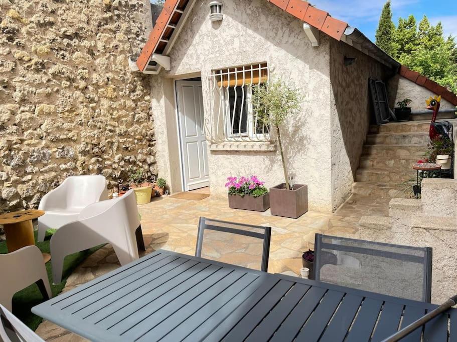 «  La Petite Maison » ....Des Grands Espaces... Saint-Maur-des-Fossés Kültér fotó